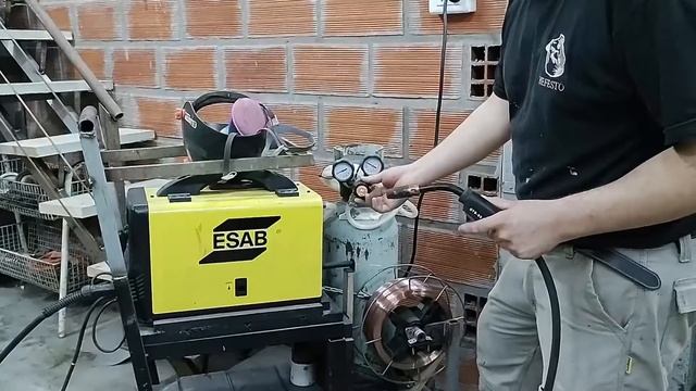 soldadora esab. mig200 ig2 | detalles y funcionamiento