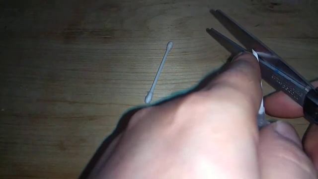 Применение шприца в хозяйстве, не по назначению.