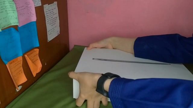 Unboxing Macbook Air M1 2020 (Space Grey)