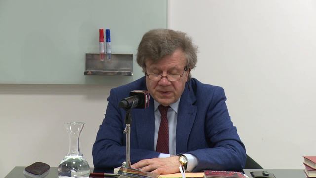 Roger Chartier: O Passado No Presente - A História No Romance E O Romance Como História. Parte 02