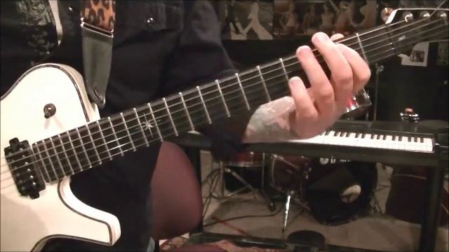 How to play No More Looking Back by Poison on guitar by Mike Gross