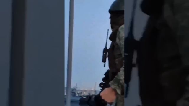 Отражение атаки украинского БПЛА на Новороссийск сегодня утром