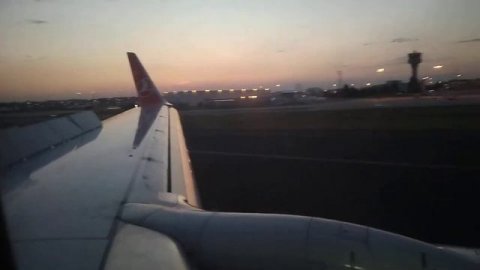 Boeing 737-800 Turkish airlines/Landing in Ataturk airport/Посадка в аэропорту Ататюрк/