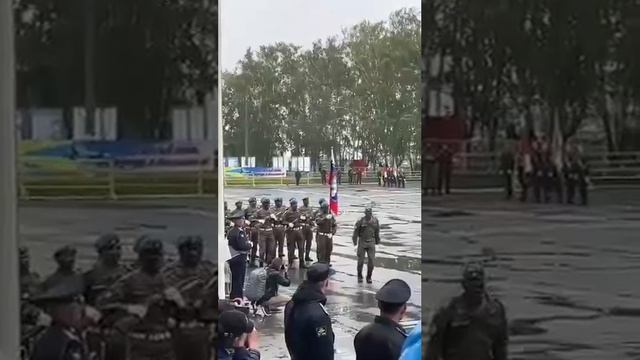 В Челябинске африканские выпускники военного училища дали жару.