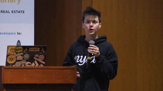 Christine Spang, "Billions of Emails Synced with Python", PyBay2017