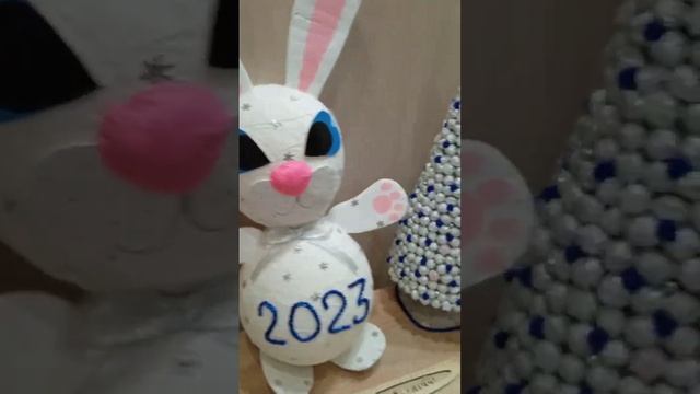 Новогодние гиганты. Кролик-60 см, ëлка-50 см