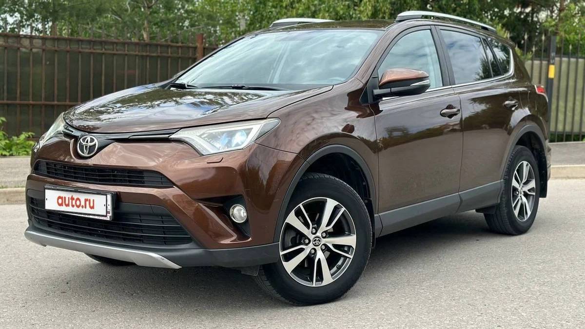 Тест драй Toyota Rav 4 2015 года рестайлинг