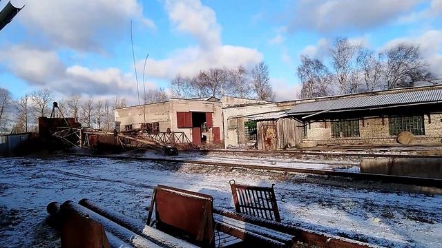 БАШЕННЫЙ КРАН УПАЛ - Falling CRANES Жёсткое падение и крушение башенного крана 403