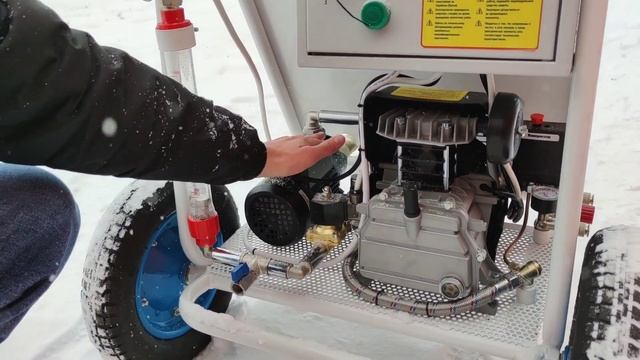 Успеть рассказать о штукатурной станции на 220 вольт перед сезоном! Не смотря ни на что!