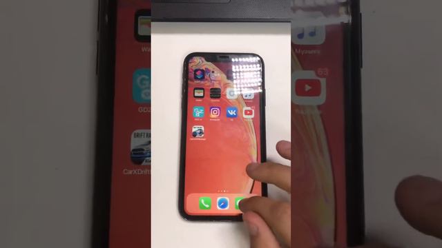 iPhone XR не работает экран, ремонт.