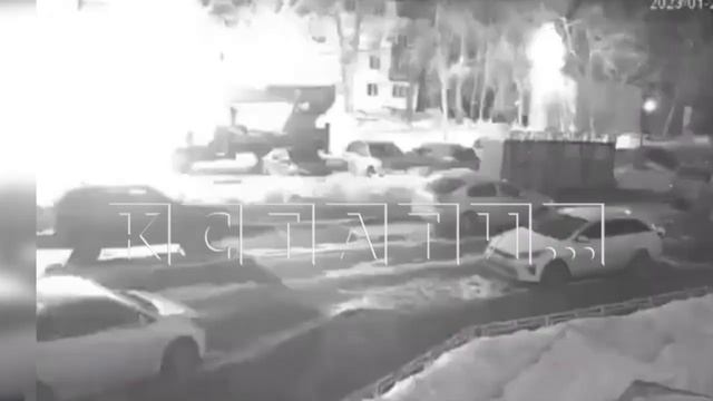 Автокран снёс линии электропередач в Советском районе