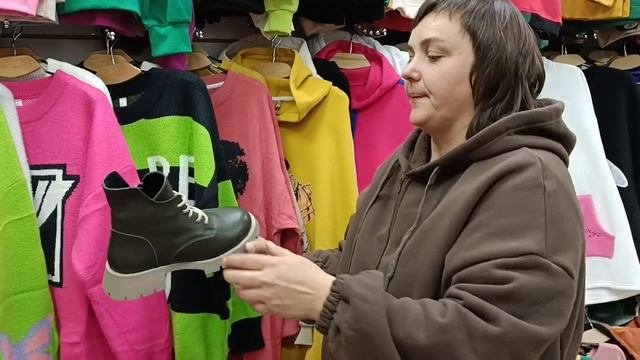Кожаная ?обувь! цена 5000?? осень? размер 36/40