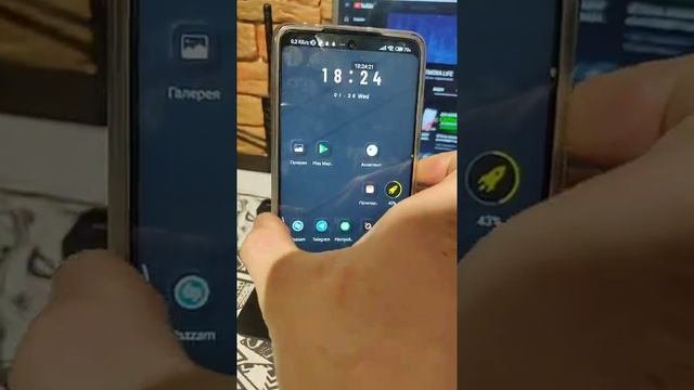 Свежачок зашёл на посадку, ловите свеженькую тему на Xiaomi