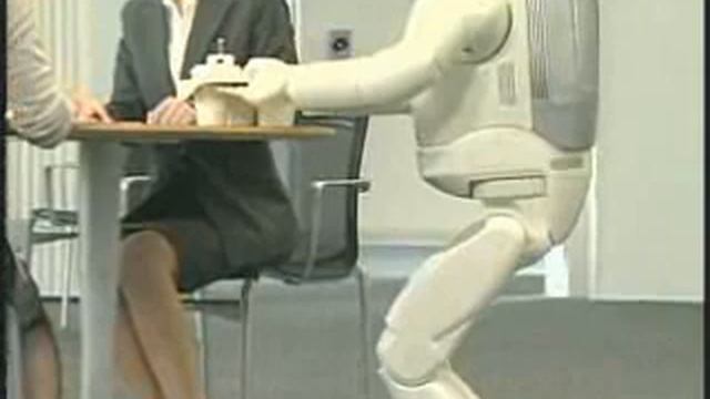 Honda ASIMO robot - video 1