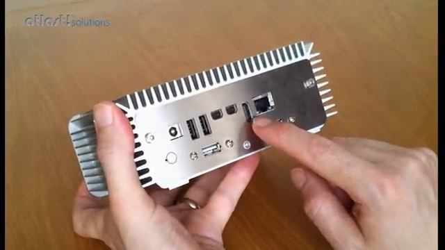 Intel NUC Core i5 Fanless PC First Looks