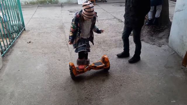 Испытани гироборда в дворовых условиях