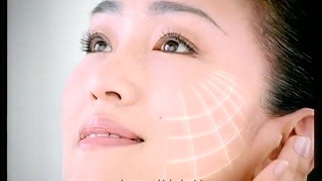 Revitalift Day Cream with elastin  Revitalift Double Eye Lift - Gong Li