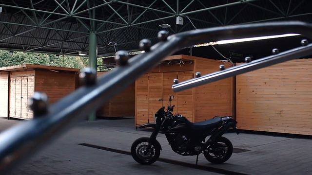 Look At Me Now -  Yamaha XT660X
