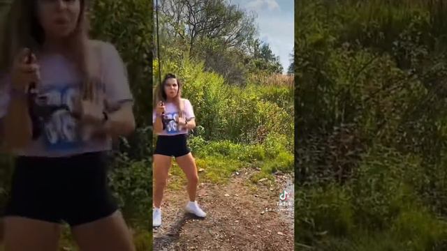 EXTREMELY Funny TikTok Compilation Of Amyywoahh !! Videos From AUGUST 2021 !! *relatable tiktoks*