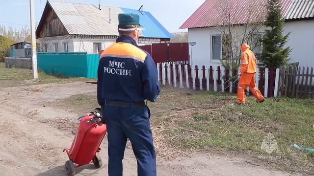 МЧС России продолжает работу в пострадавших от паводка регионах