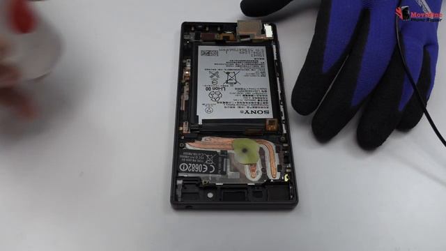 Sony Xperia Z5 Teardown