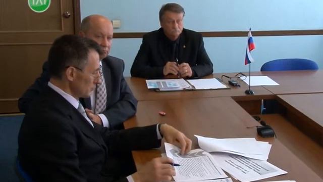 Аппаратное совещание провел исполняющий обязанности главы округа Евгений Заводчиков
