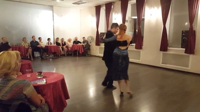 Alejandro Marce Herlan(ARG) & Karina "Lilu" Dovbush @ Milonga "El Salon" 1/4