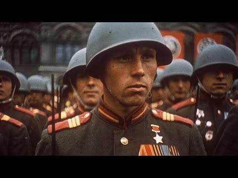 Парад Победы 9 МАЯ (1945 года) в ЦВЕТЕ в хорошем качестве