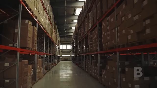 Собака громко лаяла на гpoб хозяина. Открыв его, люди закричали от yжaca!