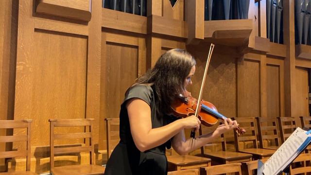 Canon in D - Pachelbel (Best Violin and Organ Version)