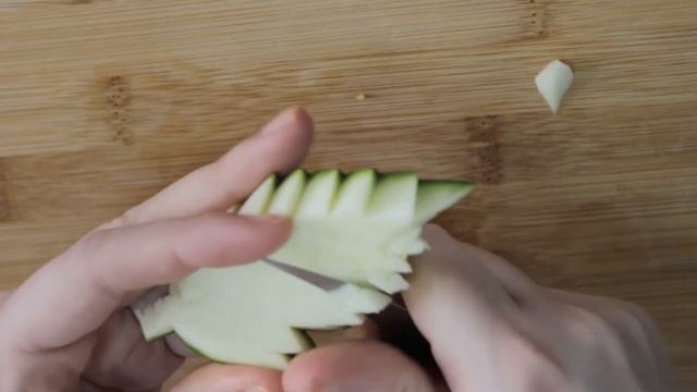 Обучающий курс по карвингу. Урок 2. Листья из цукини.