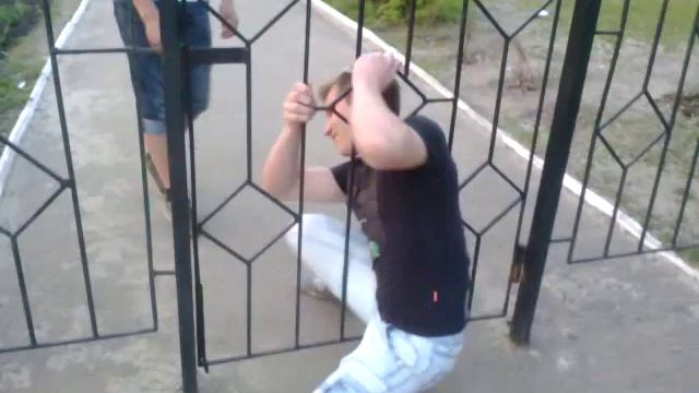 Все очень просто. Уроки прохождения через текстуры в реальном времени.