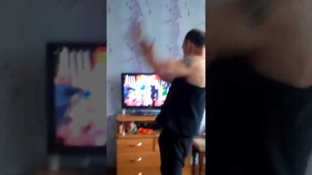 Душа поет, а ноги пляшут