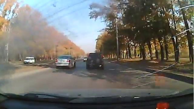 Водители, вот так надо ездить ! Новосибирск.....
