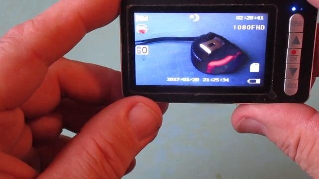 Обзор авто видео регистратора  DIGMA  Free Drive 106