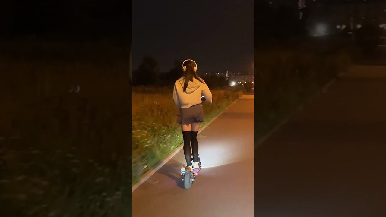 Заряжаю вас жестко на актив #рекомендации #блог #жиза #электросамокаты #видео