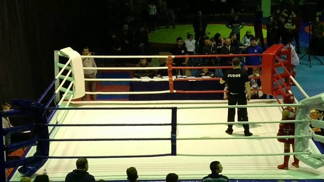 Бой Усенбаева Азизбека и Чувелева Вячеслава