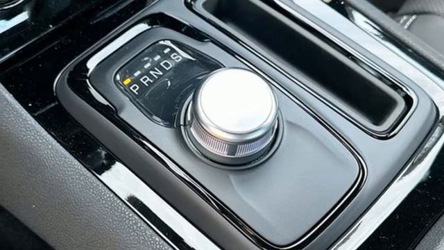 New 2023 Chrysler 300 Brandenton FL Sarasota, FL #23375
