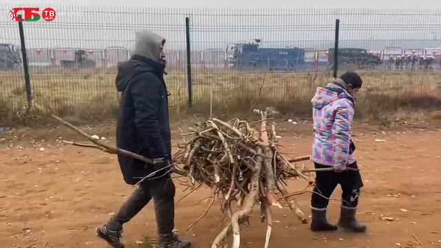 Больно смотреть - дети беженцев на польской границе