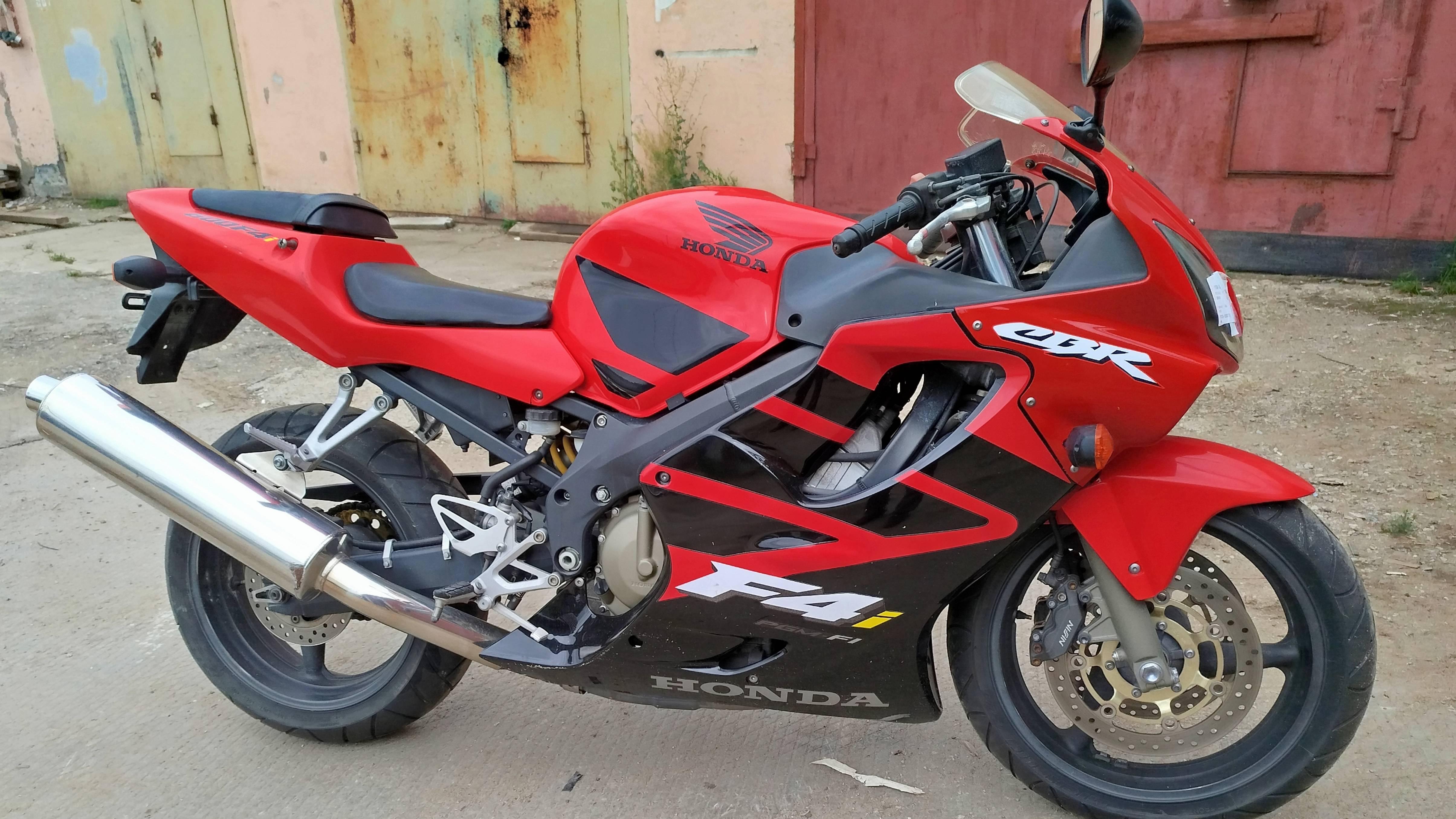 Honda CBR 600 4 i