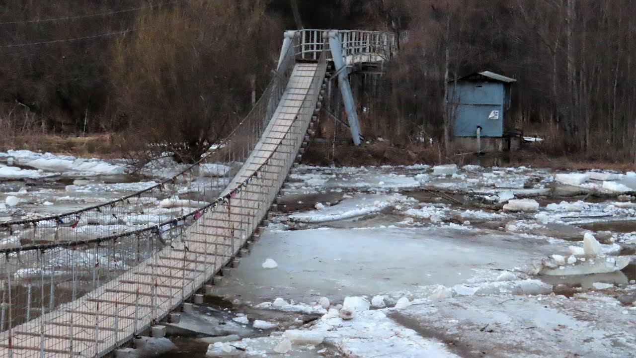 Ледоход на р.Лысьва в д. Каменный Лог. 15.04.2021 г.