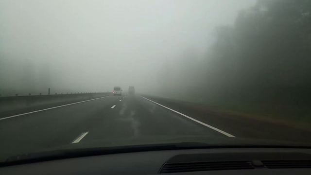 Туман в Ленинградской области (Трасса М-10, 03.09.2018г.)