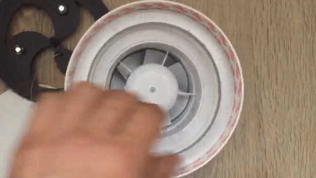 Как заменить канальный вентилятор в щелевом диффузоре