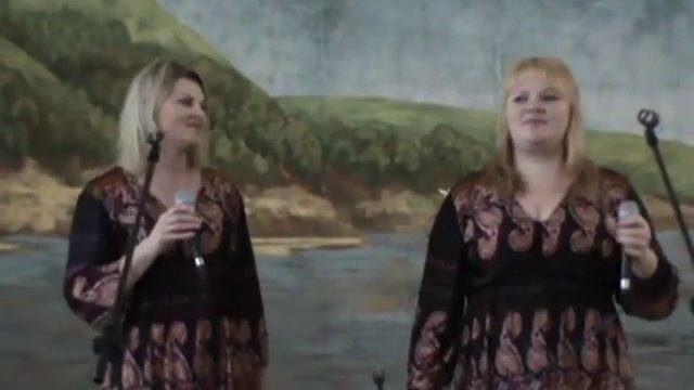 Мордовский народный ансамбль Умарина и РДК.mpg