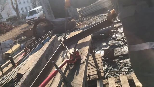 Арматура 12 делаем П формы для стакан