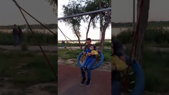 Вечерняя прогулка в НиГРеС.