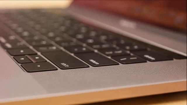 Apple MacBook Pro with Touch Bar 15 inch, 2018 review