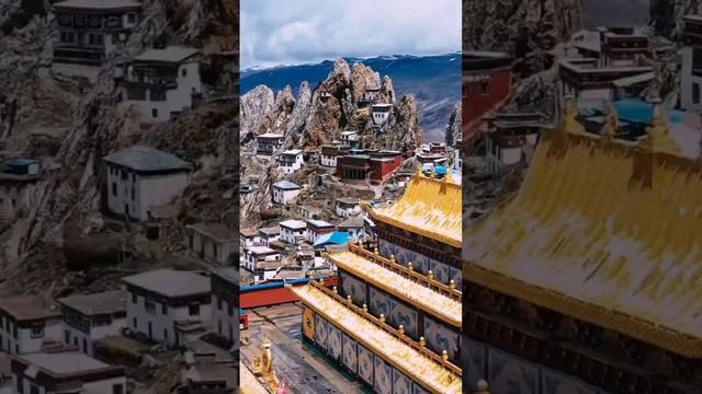 Китай 🇨🇳, Тибет, Храм Зижу - расположен среди скалистых гор Тибета.