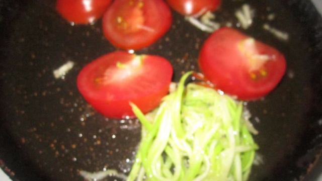 Брускетта с помидорами и творожной начинкой