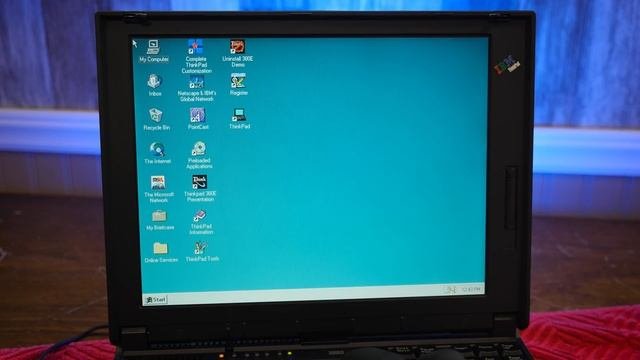 $4,000 Laptop From 1997: Unboxing a NEW IBM ThinkPad 380ED!
